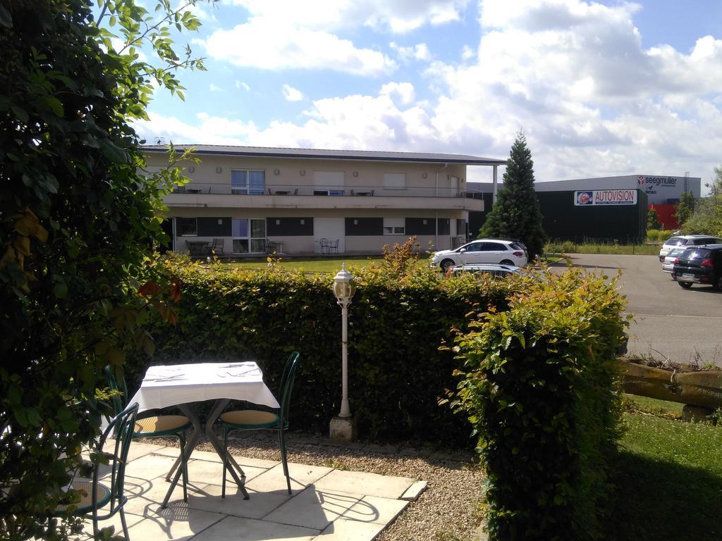Les Logis D'Espale Sausheim Luaran gambar